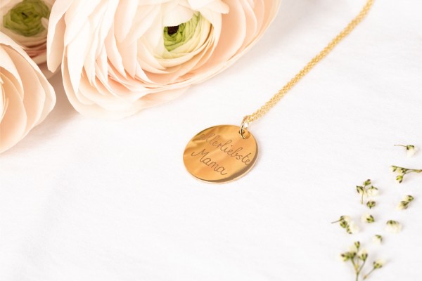 Pelina Bijoux Halskette gold 1 Medaillon
